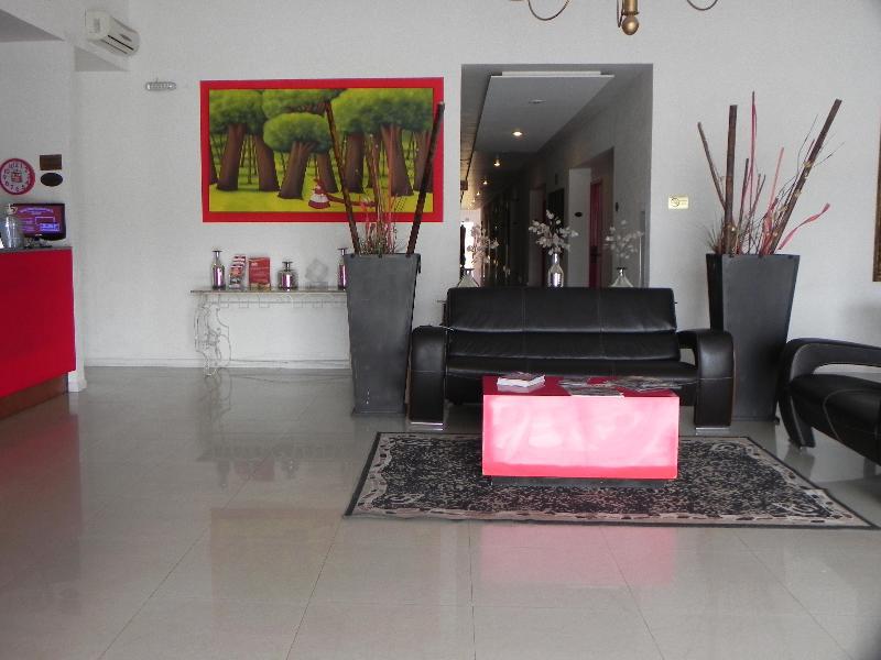 Zar Hotel 3*