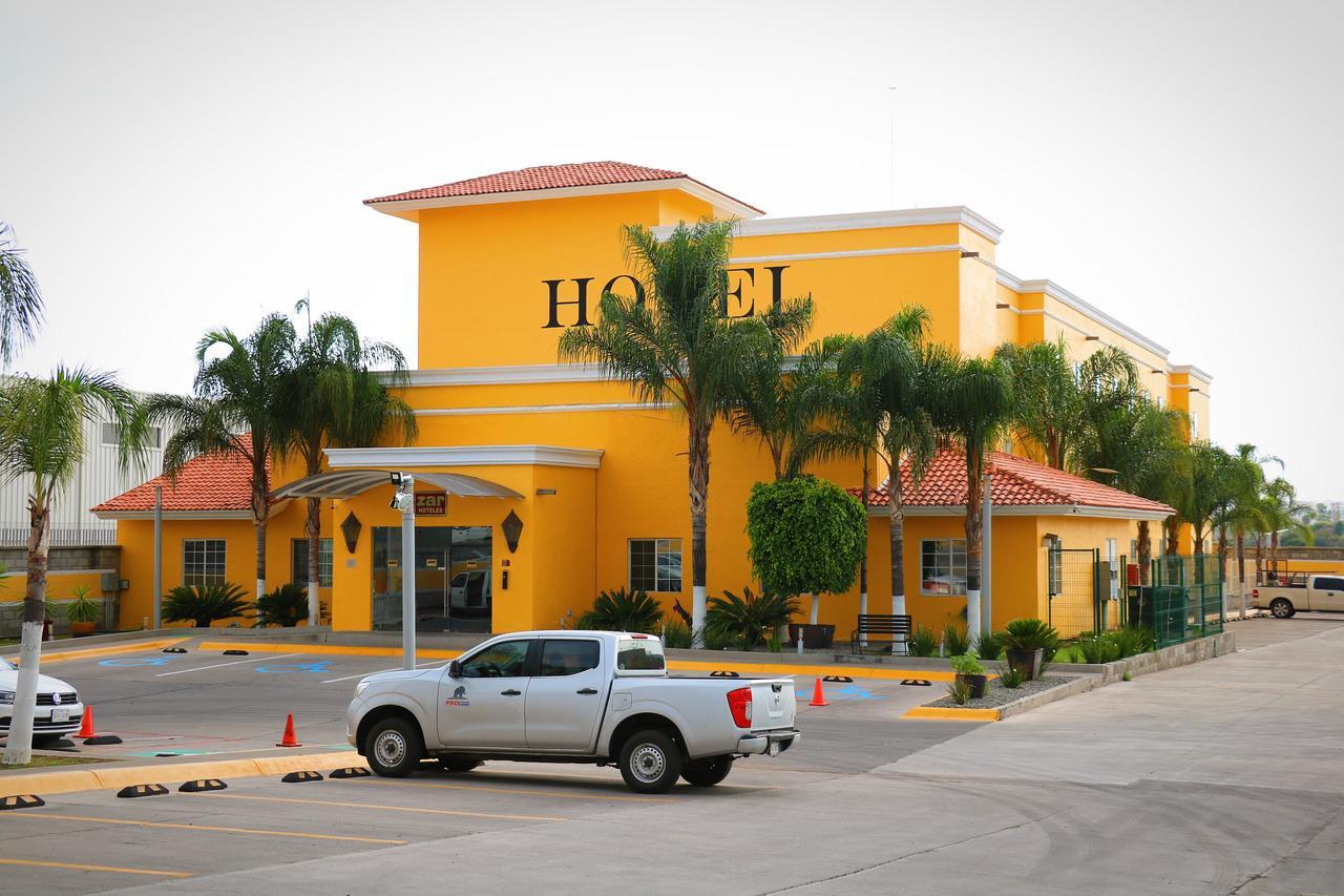 Zar 3* Querétaro